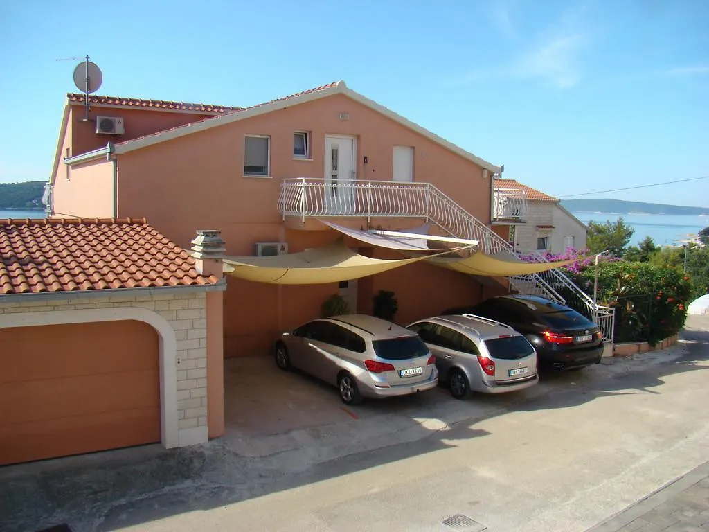 Apartments Zgogo Trogir